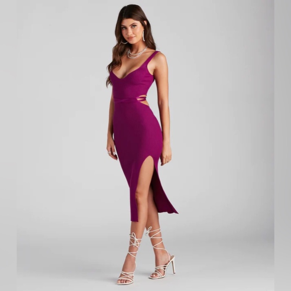 Windsor Take Note V-Neck Sweater Dress 💜
